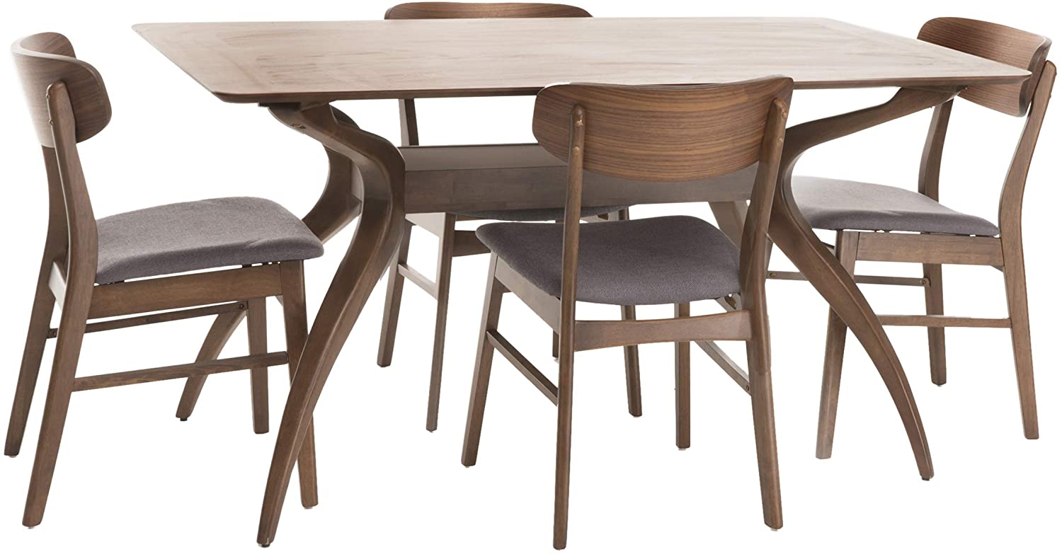7 Best Wood For Dining Tables (Beautiful & Long Lasting)