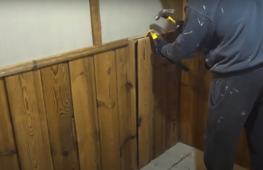 How To Remove Wood Panelling, A Complete DIY Guide