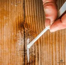 remove alcohol stains from wood